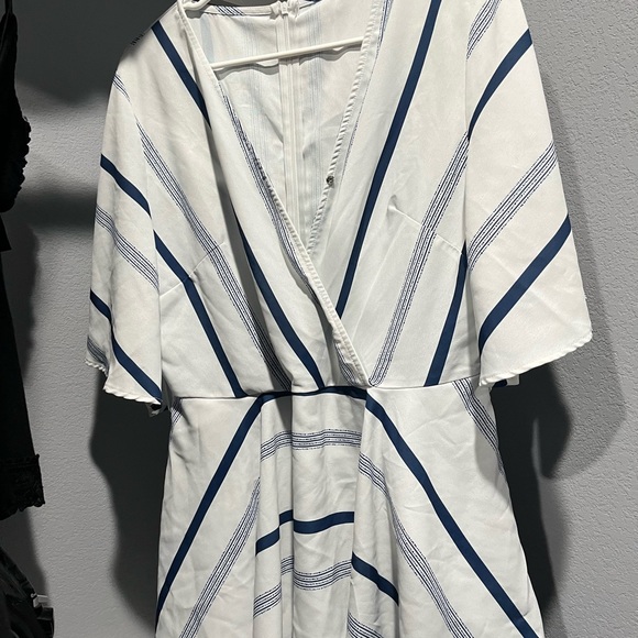 Romper - Picture 4 of 4